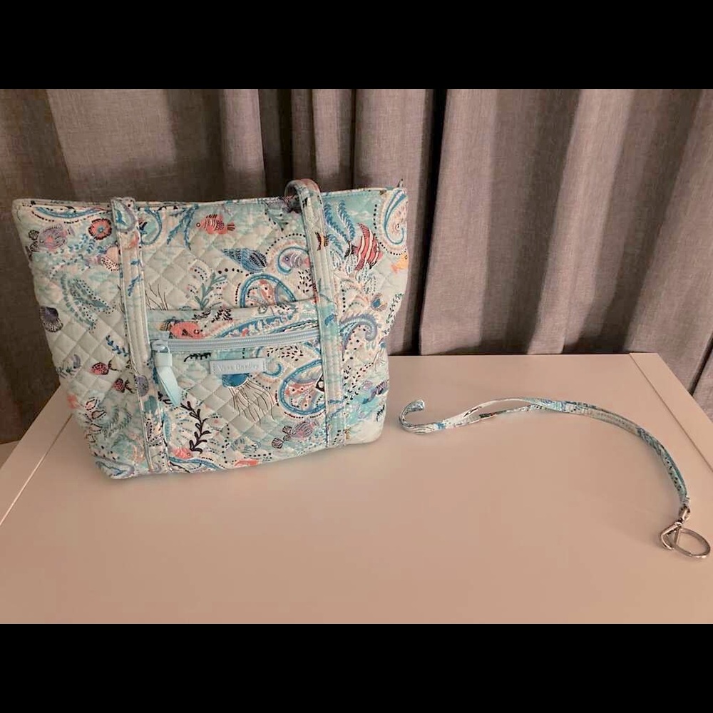Vera Bradley Small Tote & Lanyard in Paisley Haze